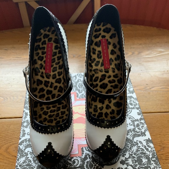 Bordello Teeze Blk and Wht Platform - Picture 3 of 7